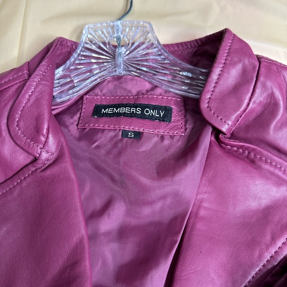 NWT Leather Members Only Pink Jacket Size Small - Picture 4 of 6